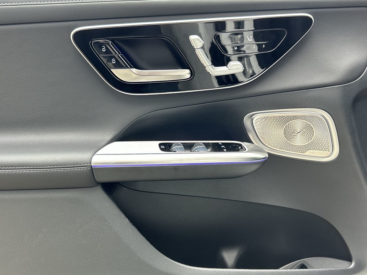 2025 Mercedes-Benz GLC350e in Vancouver, British Columbia