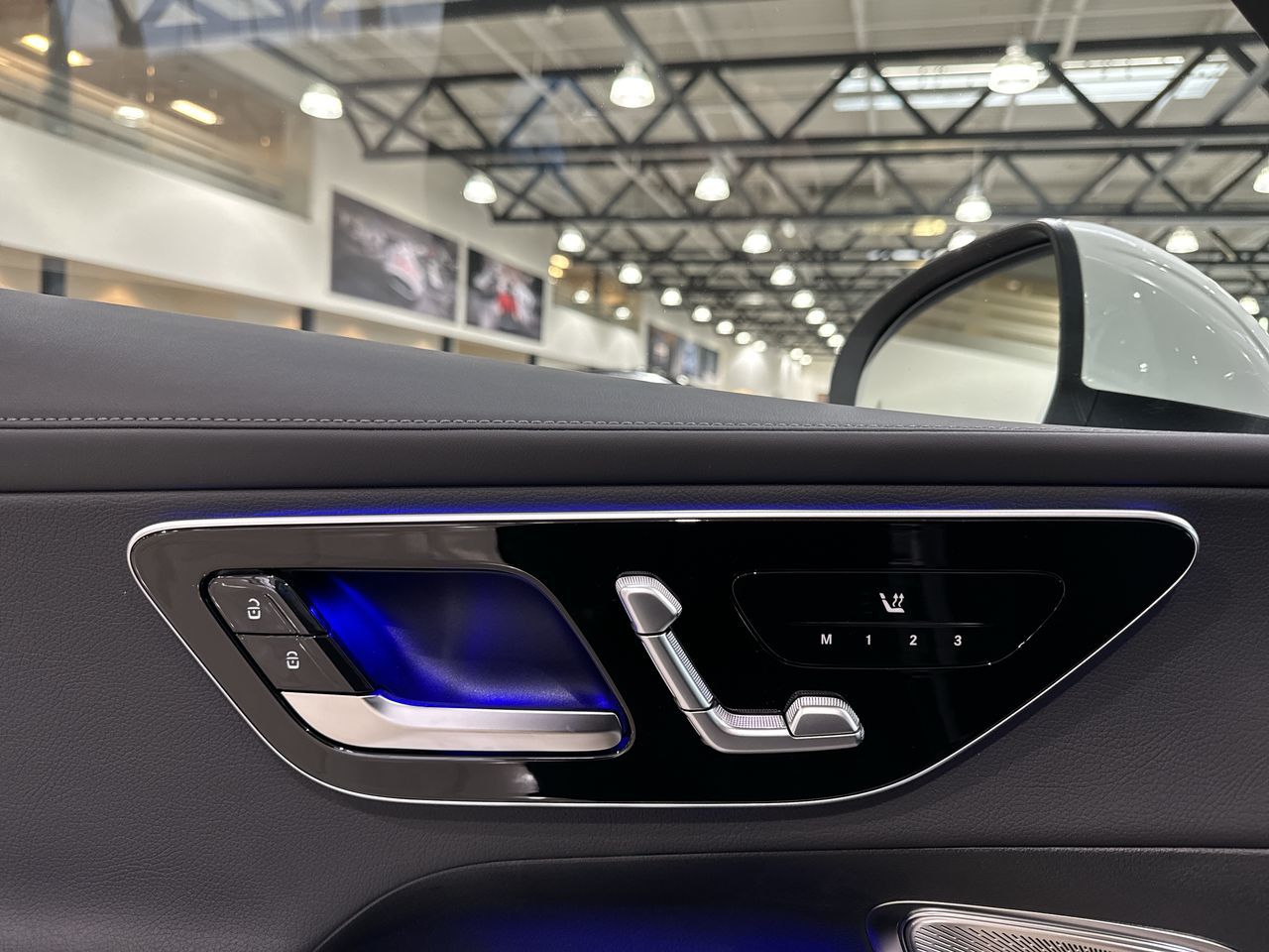 2025 Mercedes-Benz GLC Plug-in Hybrid in Vancouver, British Columbia