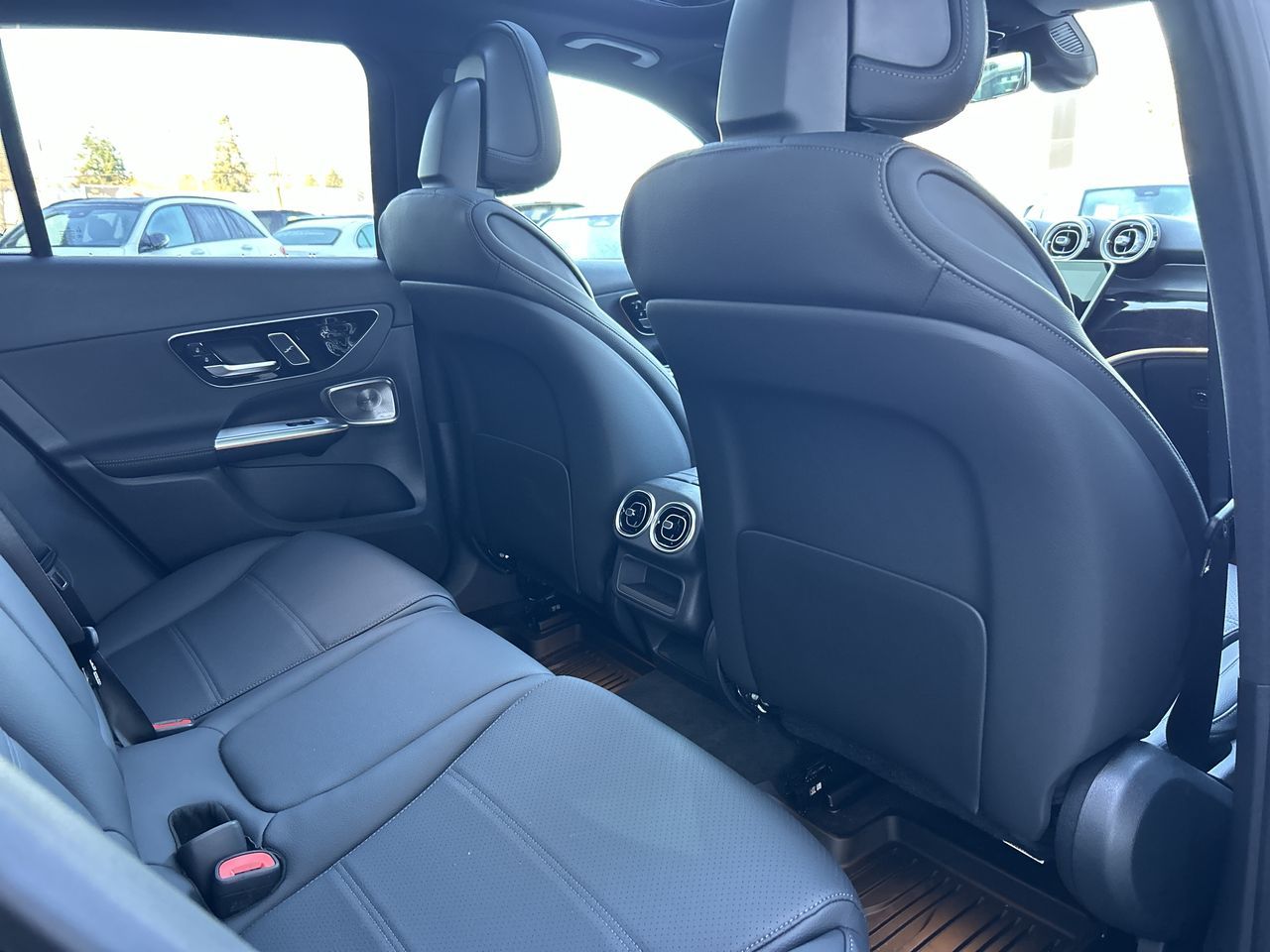 2026 Mercedes-Benz GLC350e