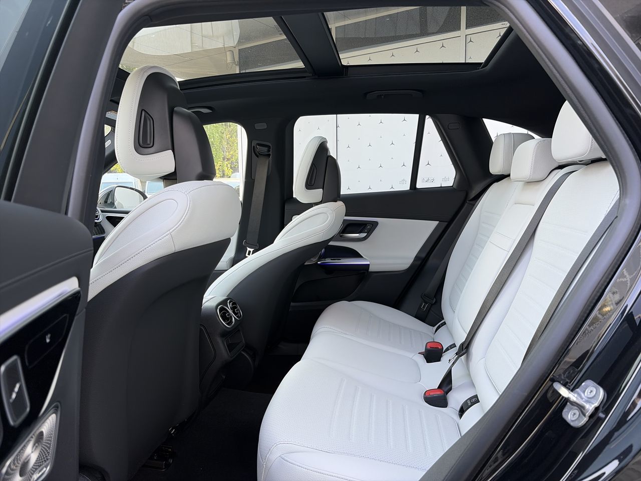 2027 Mercedes-Benz GLC