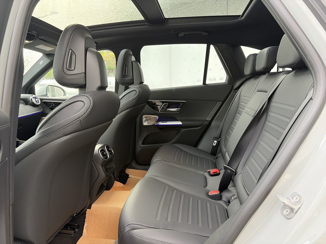 2027 Mercedes-Benz GLC
