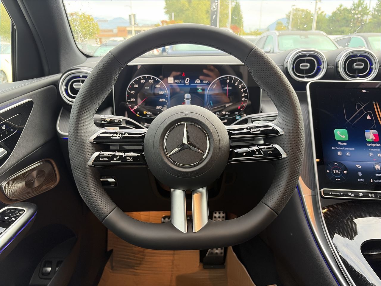 2027 Mercedes-Benz GLC