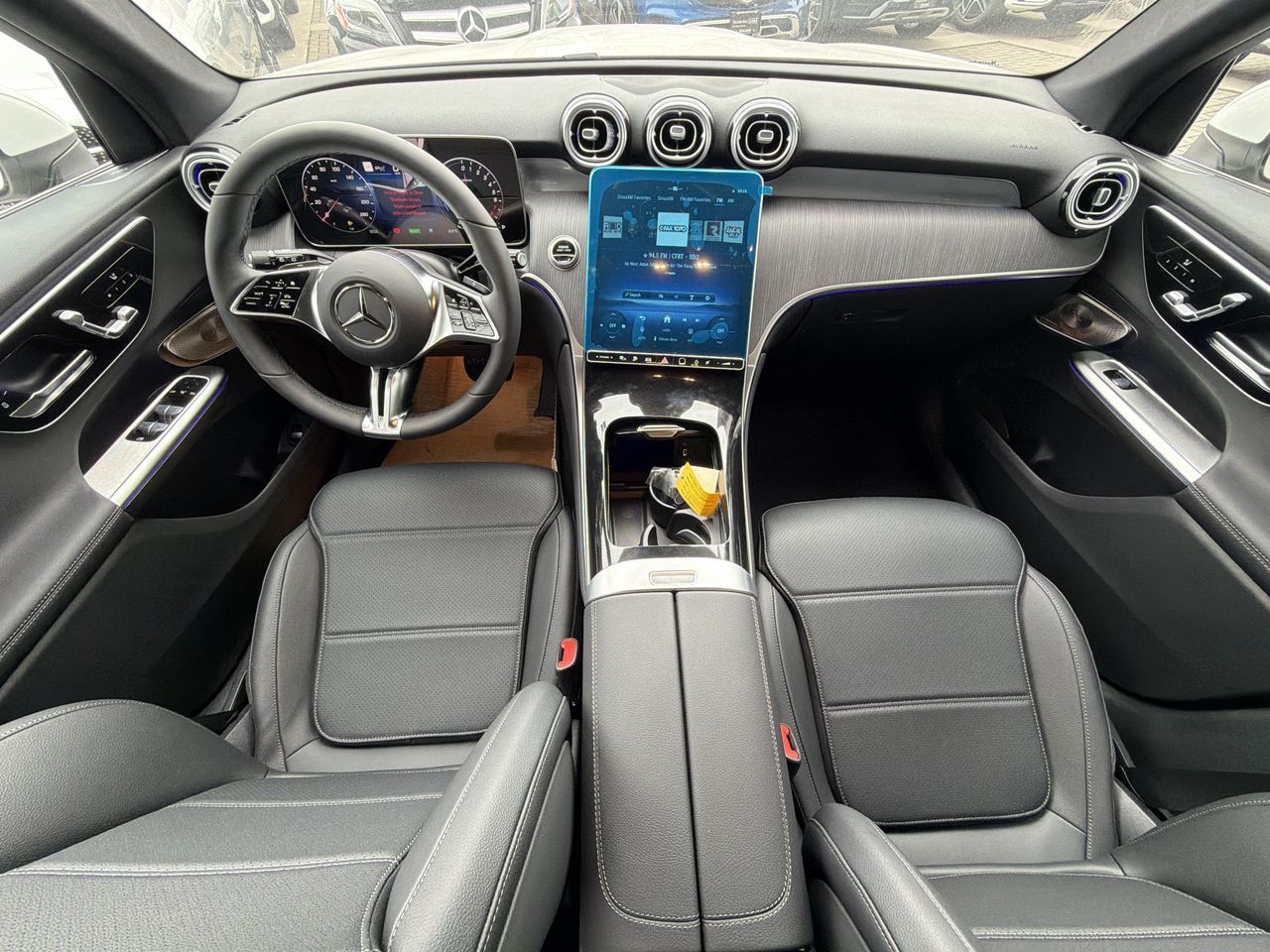 2027 Mercedes-Benz GLC