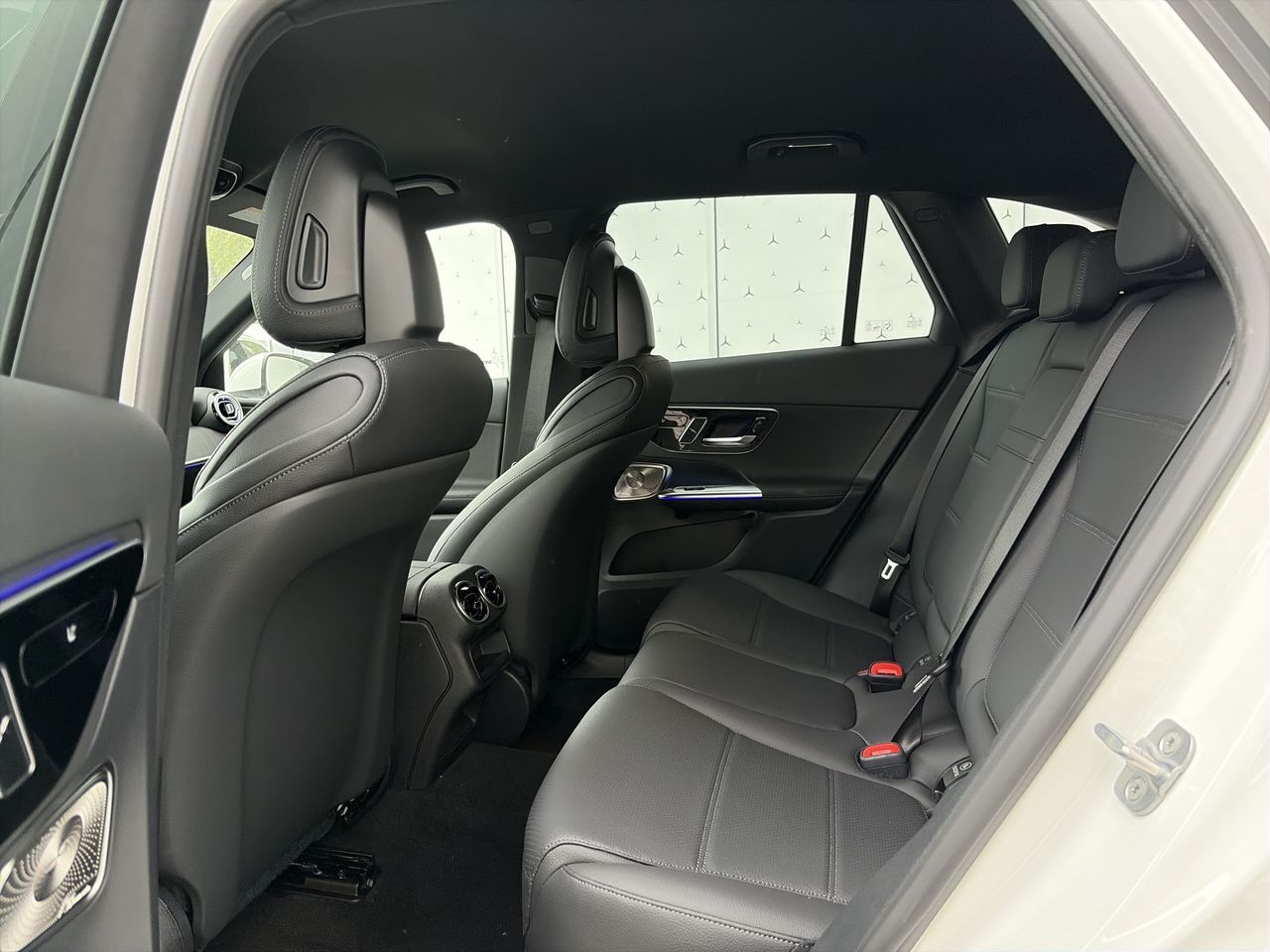 2027 Mercedes-Benz GLC