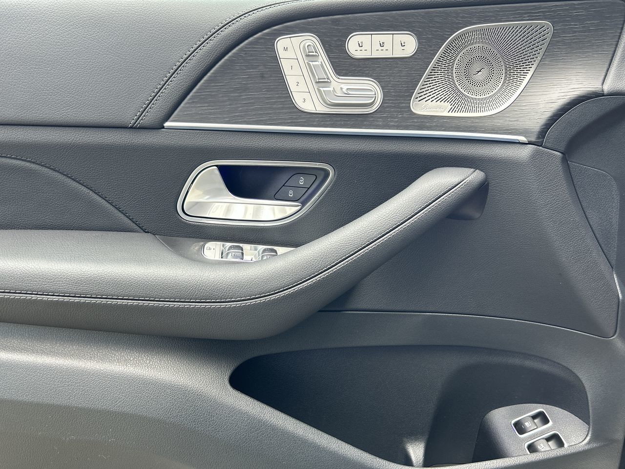 2025 Mercedes-Benz GLE Plug-in-Hybrid in Vancouver, British Columbia