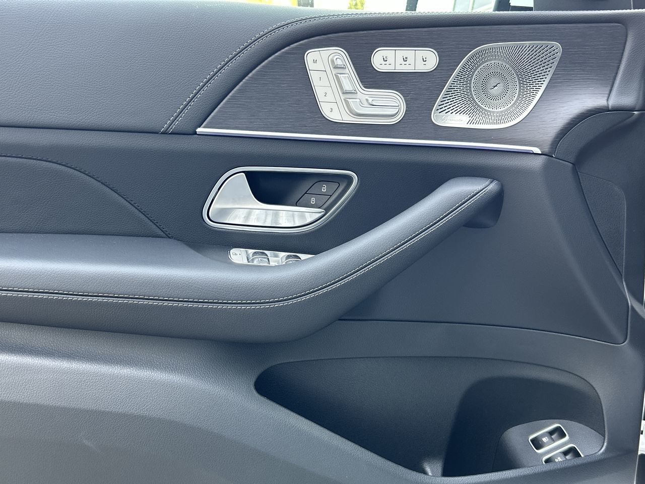 2025 Mercedes-Benz GLE Plug-in-Hybrid in Vancouver, British Columbia