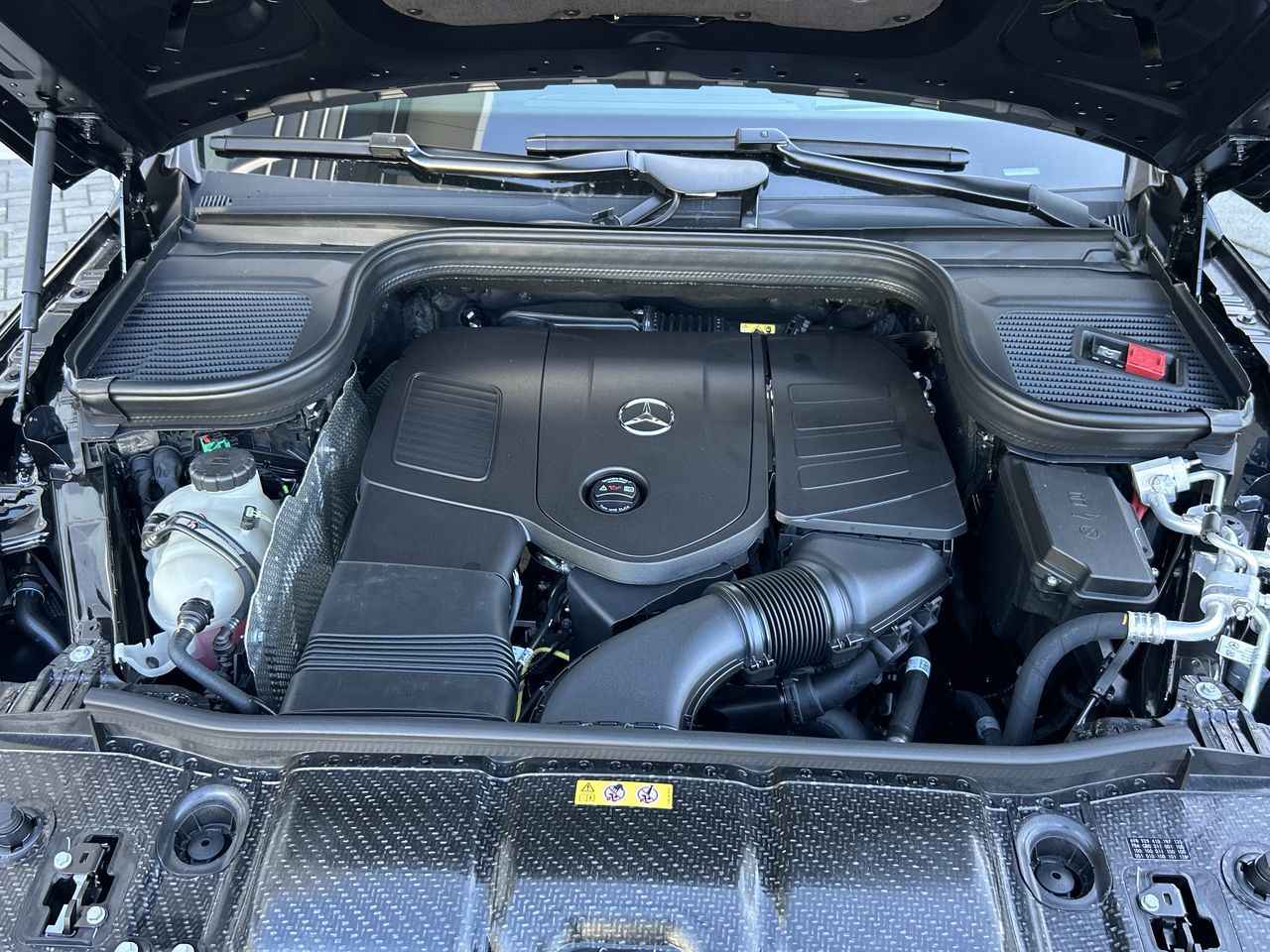2025 Mercedes-Benz GLE Plug-in Hybrid in Vancouver, British Columbia