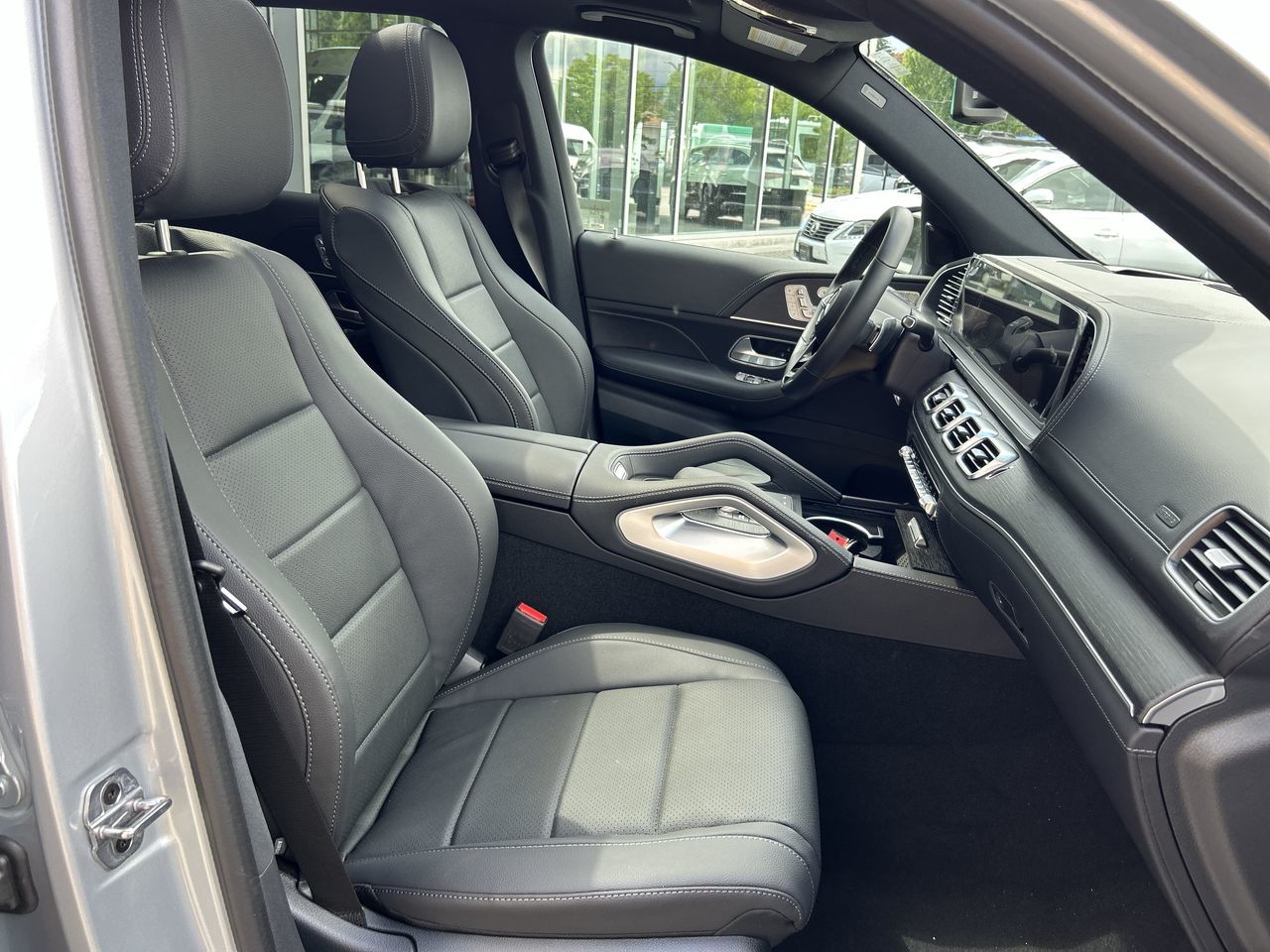 2025 Mercedes-Benz GLE in Vancouver, British Columbia