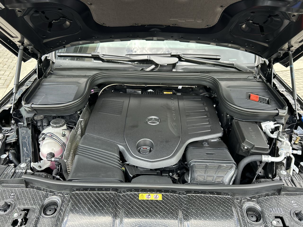 2025 Mercedes-Benz GLE in Vancouver, British Columbia