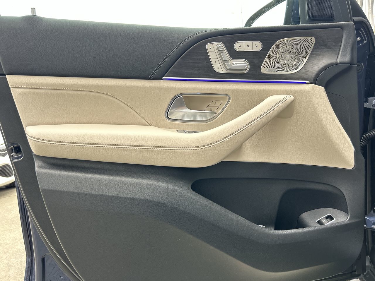 2026 Mercedes-Benz GLE in Vancouver, British Columbia