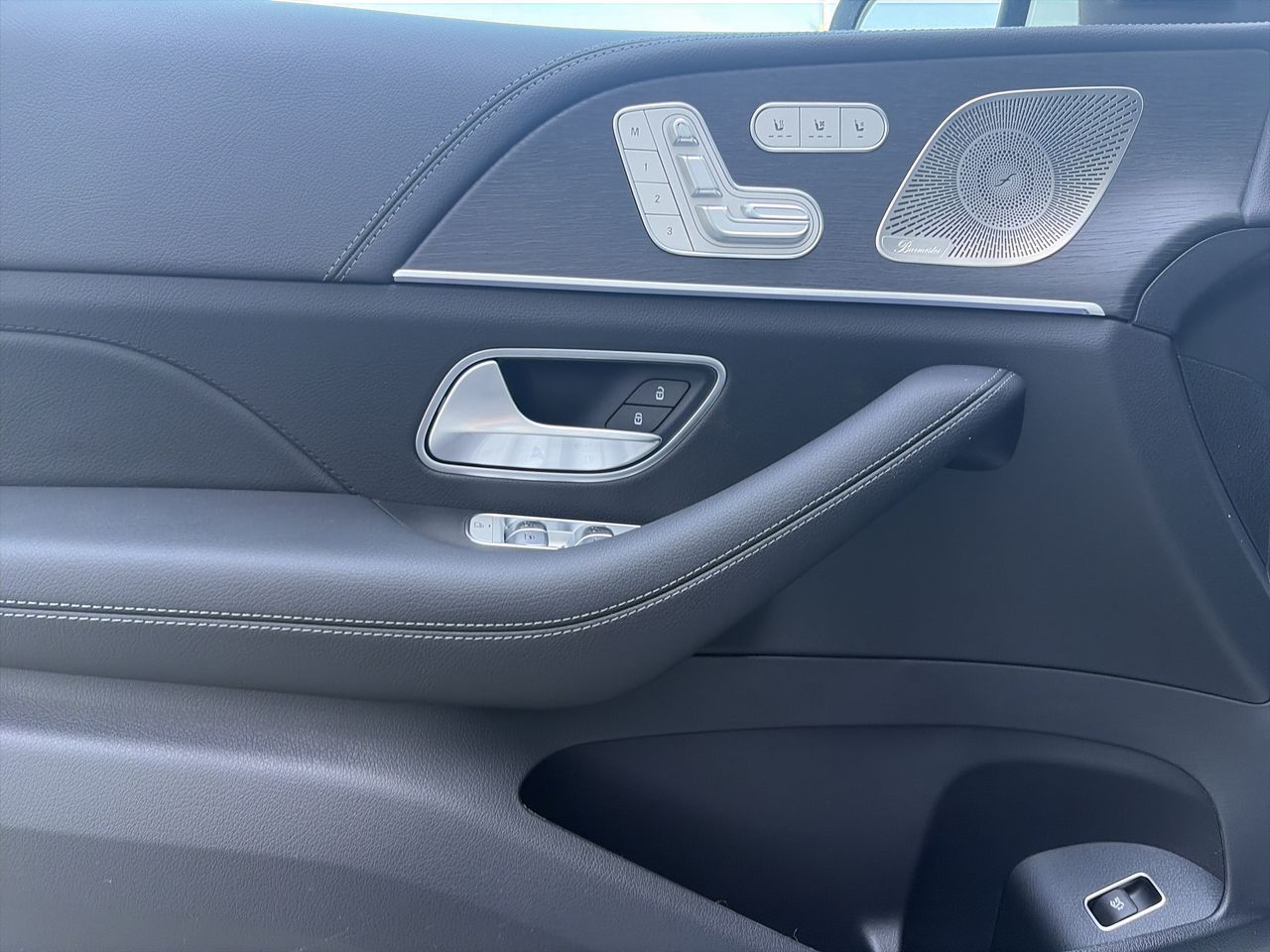 2026 Mercedes-Benz GLE in Vancouver, British Columbia