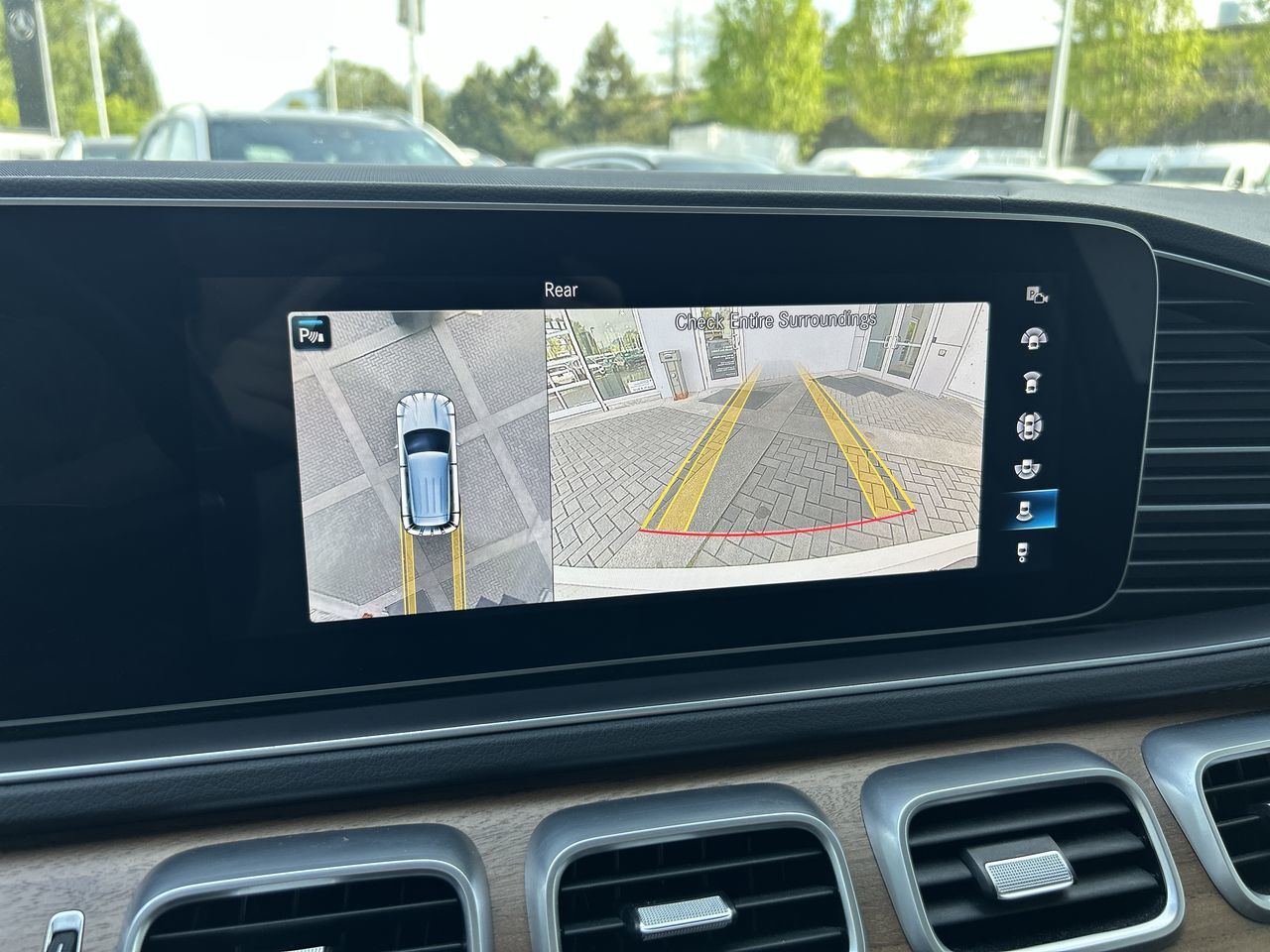 2021  GLE350