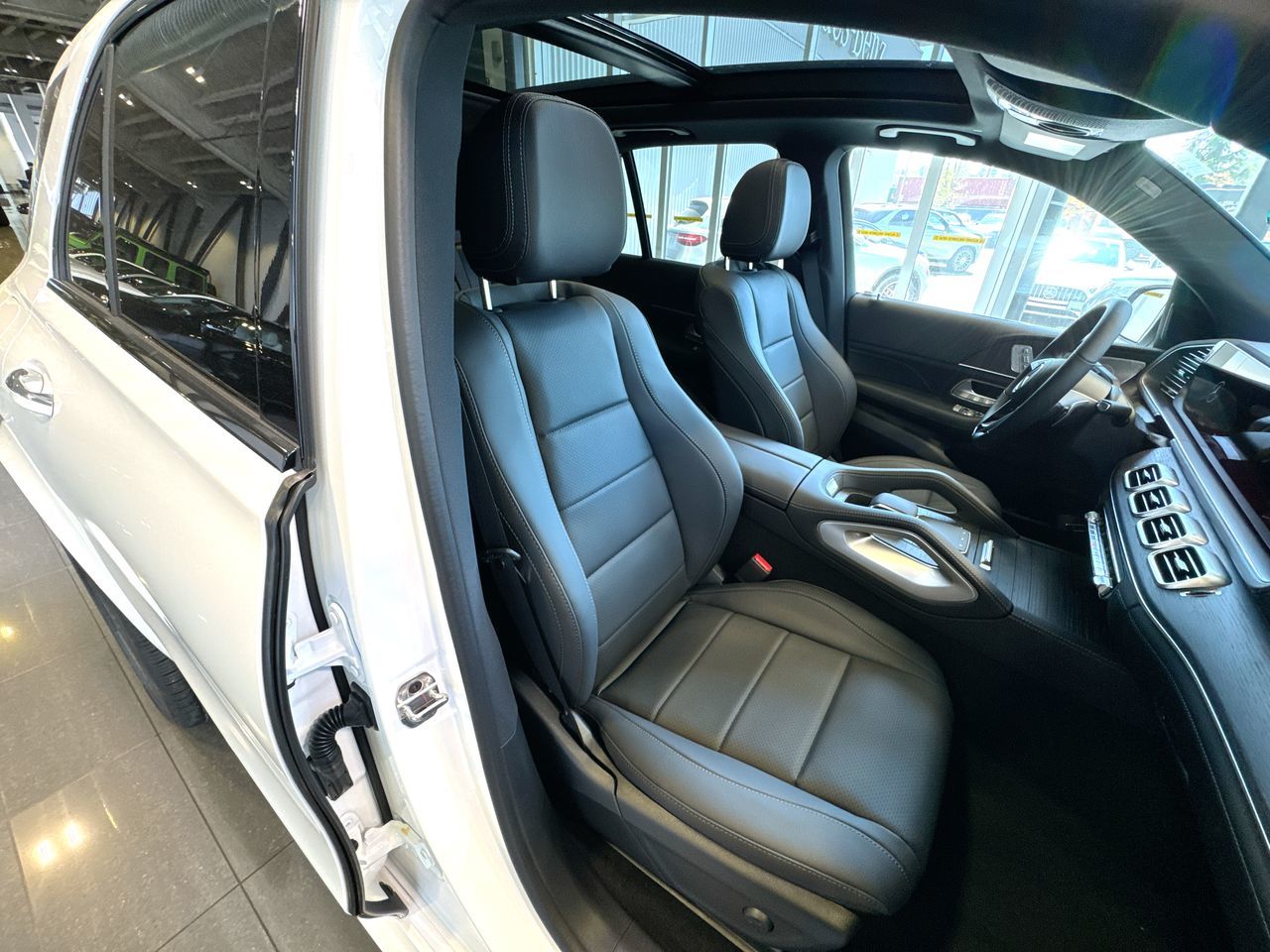 2025 Mercedes-Benz GLE in Vancouver, British Columbia
