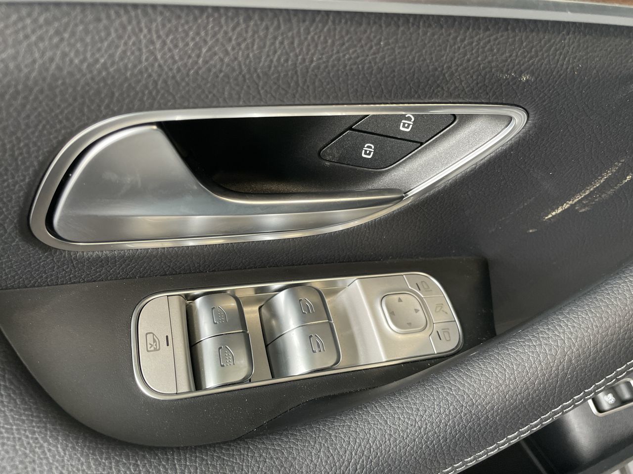 2022 Mercedes-Benz GLE450 in Vancouver, British Columbia