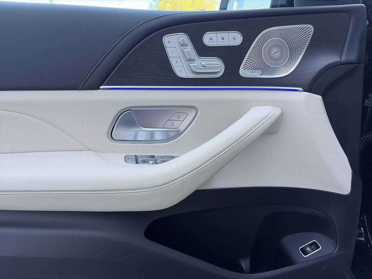 2023  GLE450