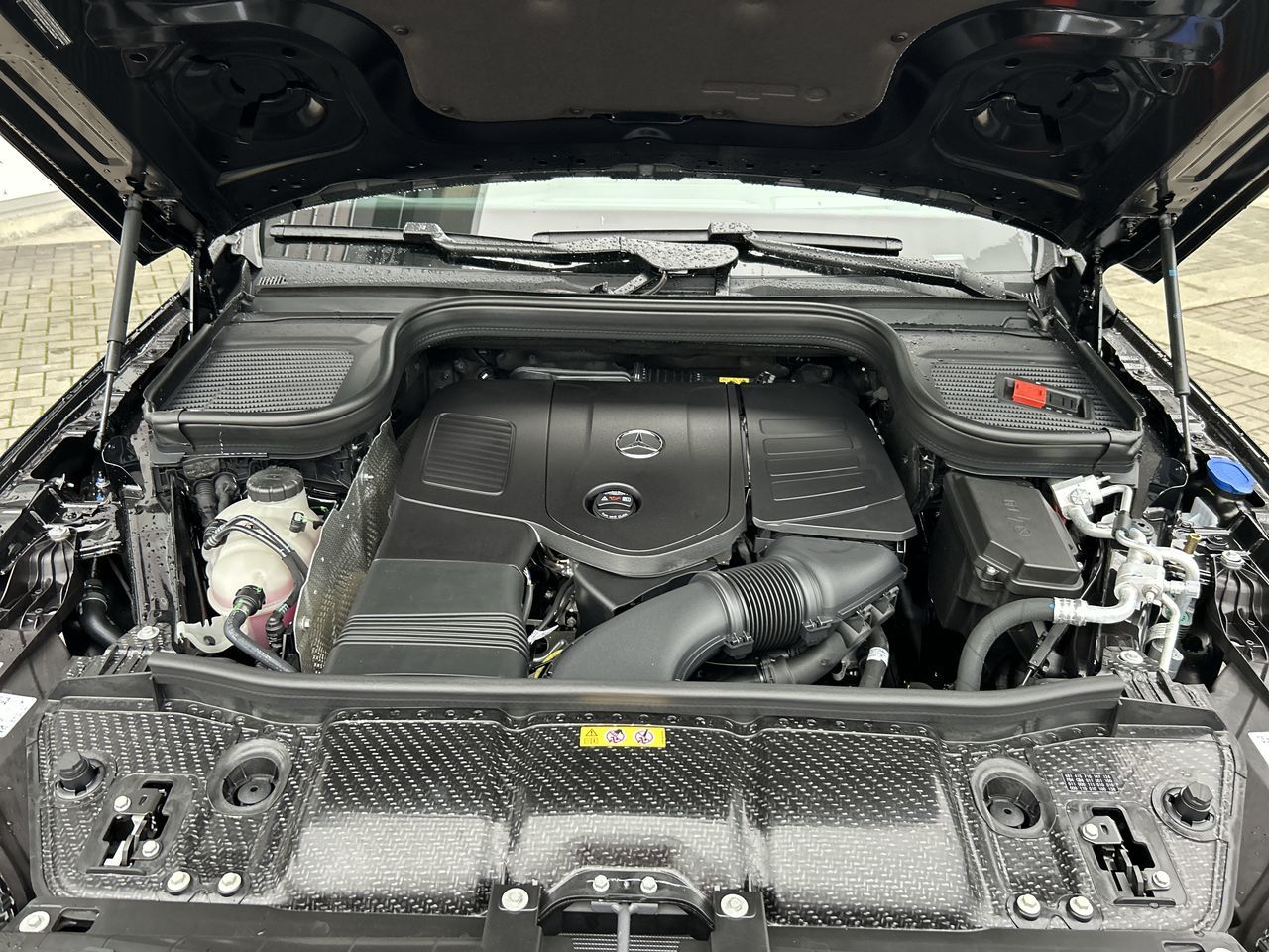 2025 Mercedes-Benz GLE450e in Vancouver, British Columbia