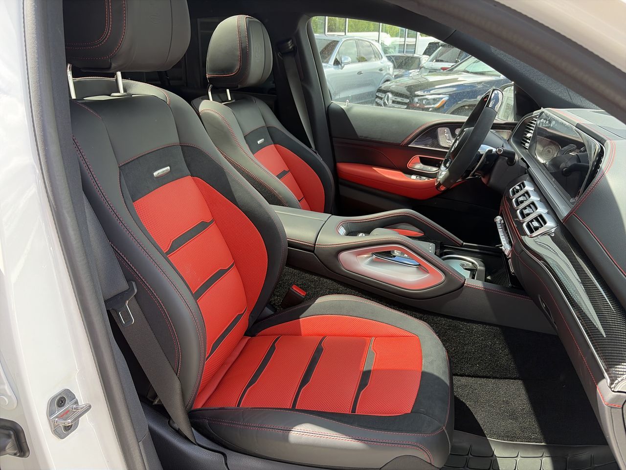 2025 Mercedes-Benz GLE53