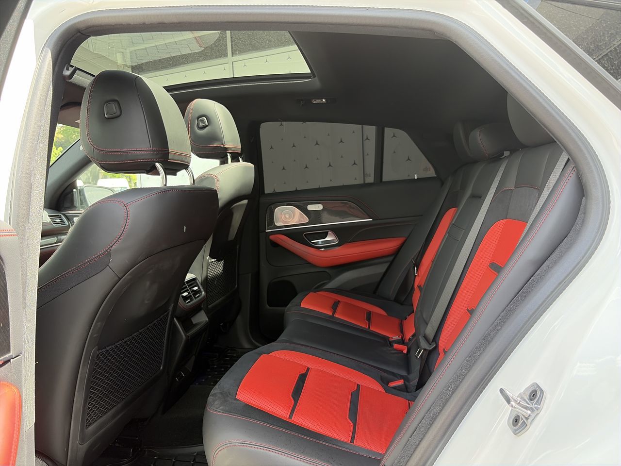 2025 Mercedes-Benz GLE53