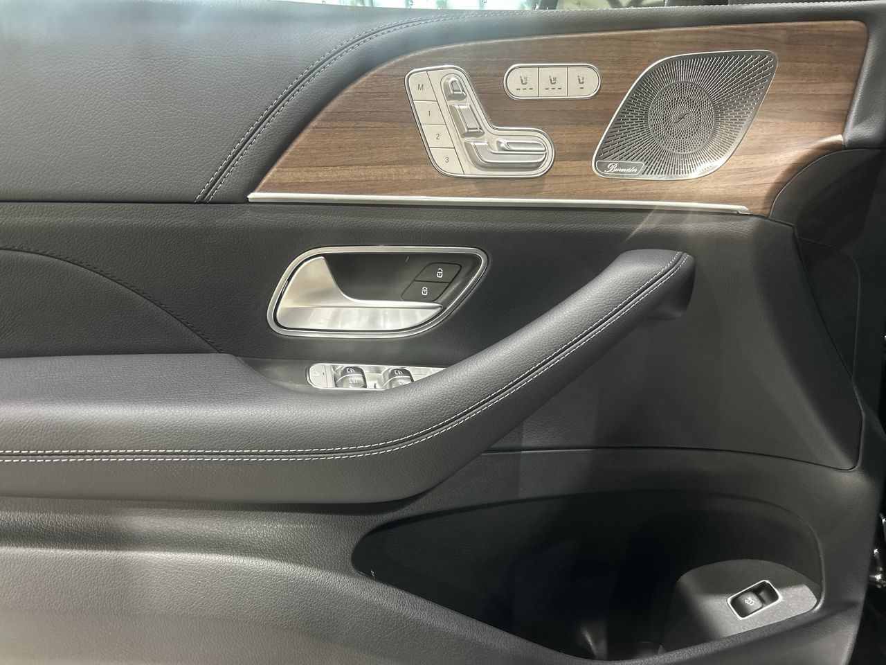 2026 Mercedes-Benz GLS