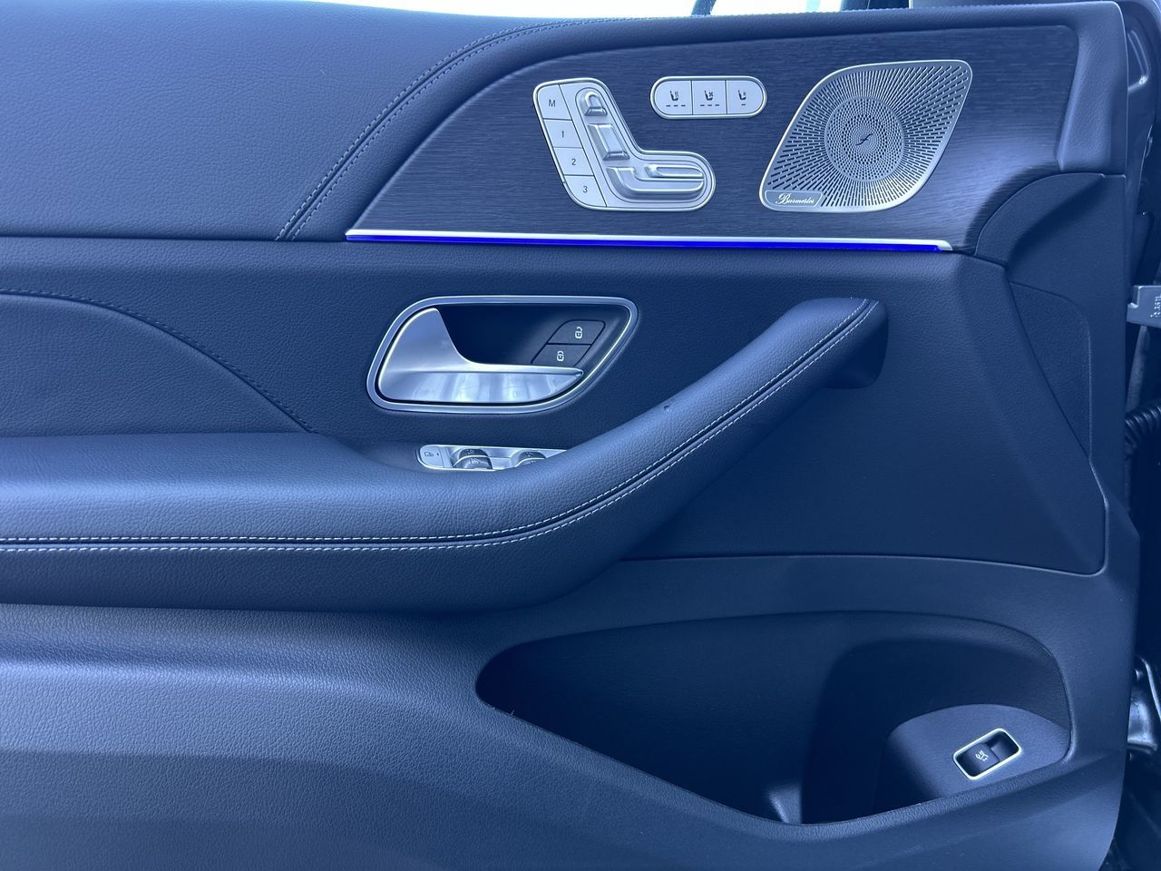 2026 Mercedes-Benz GLS in Vancouver, British Columbia