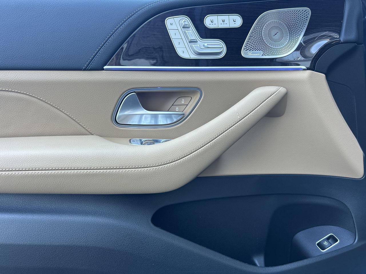 2026 Mercedes-Benz GLS in Vancouver, British Columbia