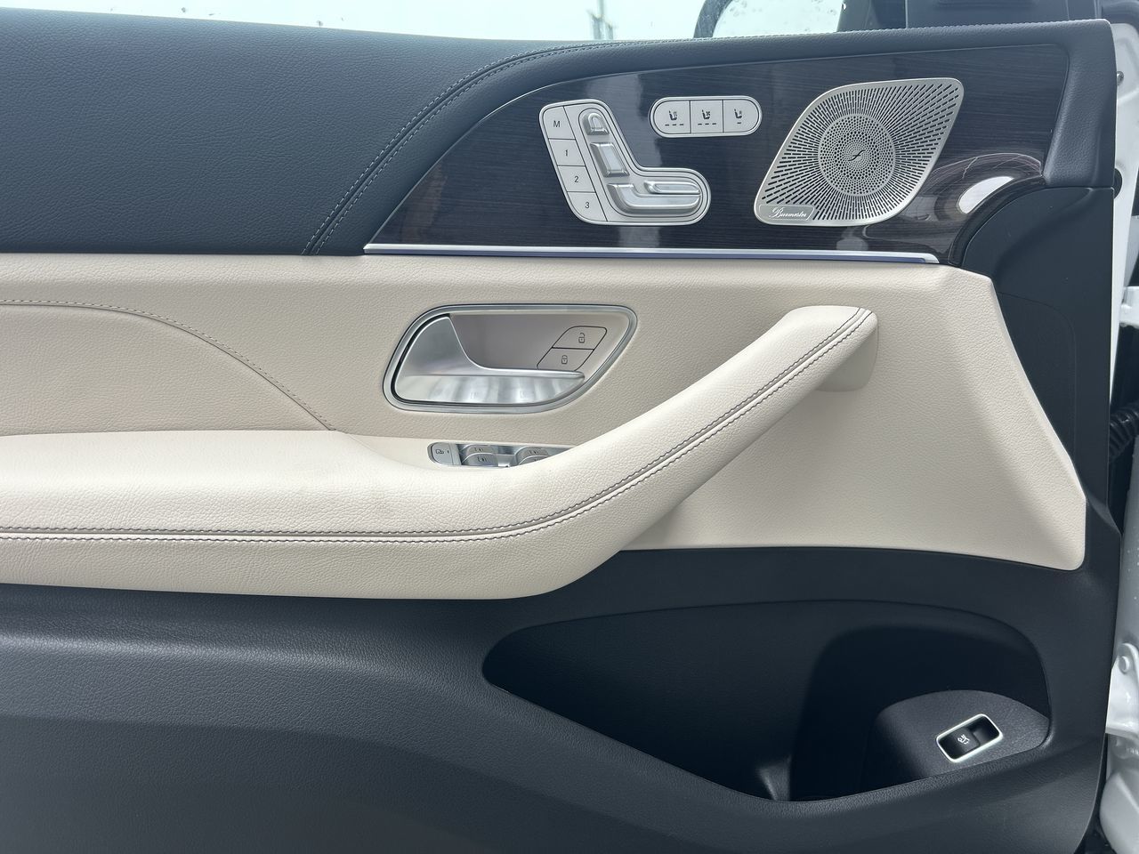 2026 Mercedes-Benz GLS