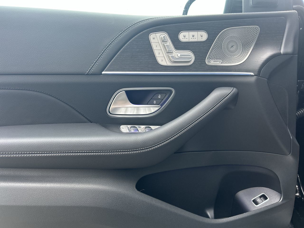 2026 Mercedes-Benz GLS in Vancouver, British Columbia