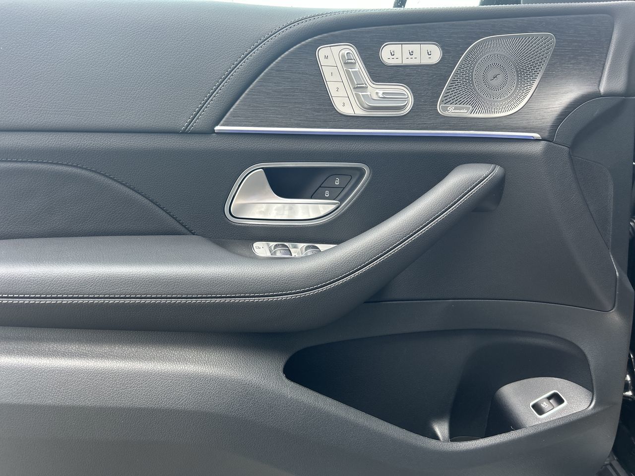 2026 Mercedes-Benz GLS