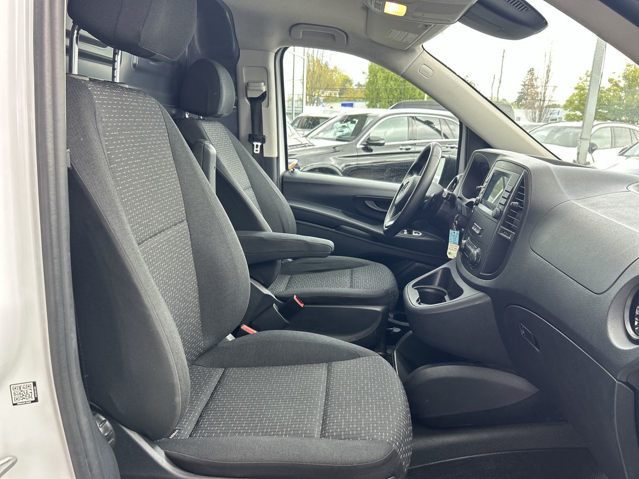 2021  Metris Cargo Van 135