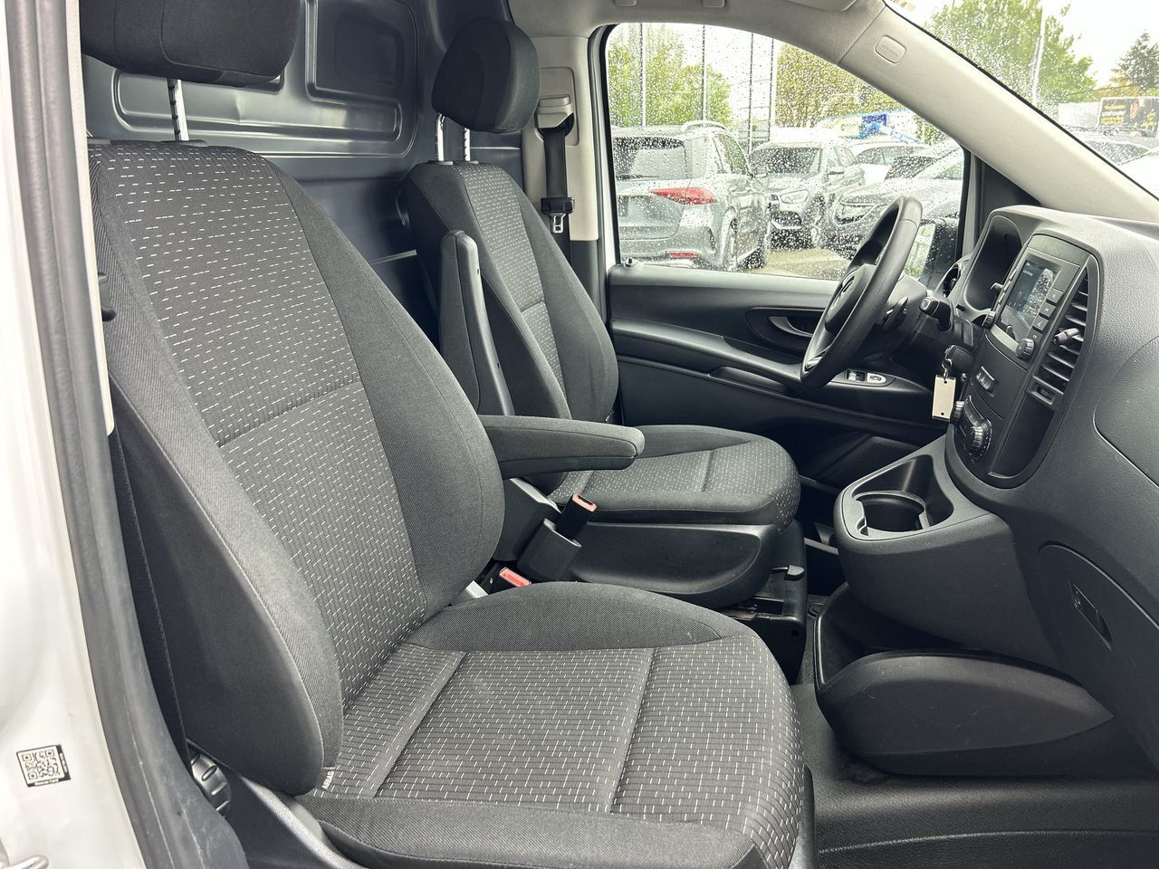 2021  Metris Cargo Van 135