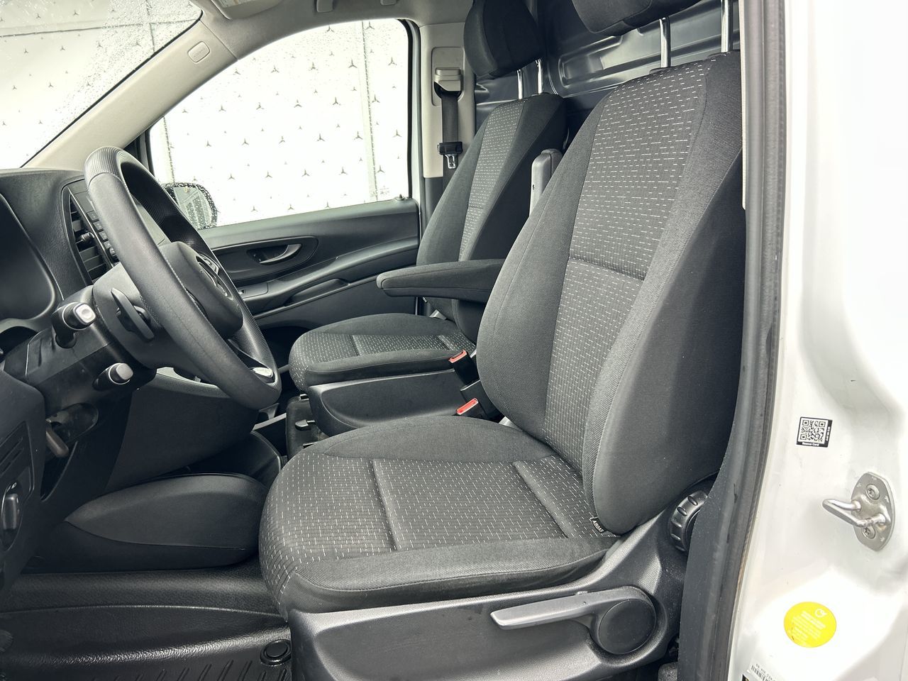 2021  Metris Cargo Van 135