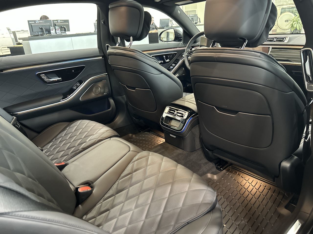 Mercedes-Benz S-Class  2026 à Vancouver, Colombie-Britannique