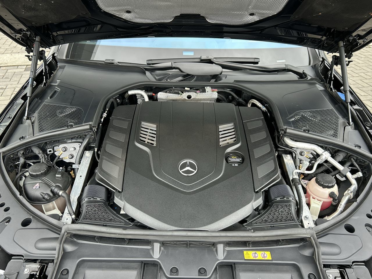 Mercedes-Benz S580  2022 à Vancouver, Colombie-Britannique