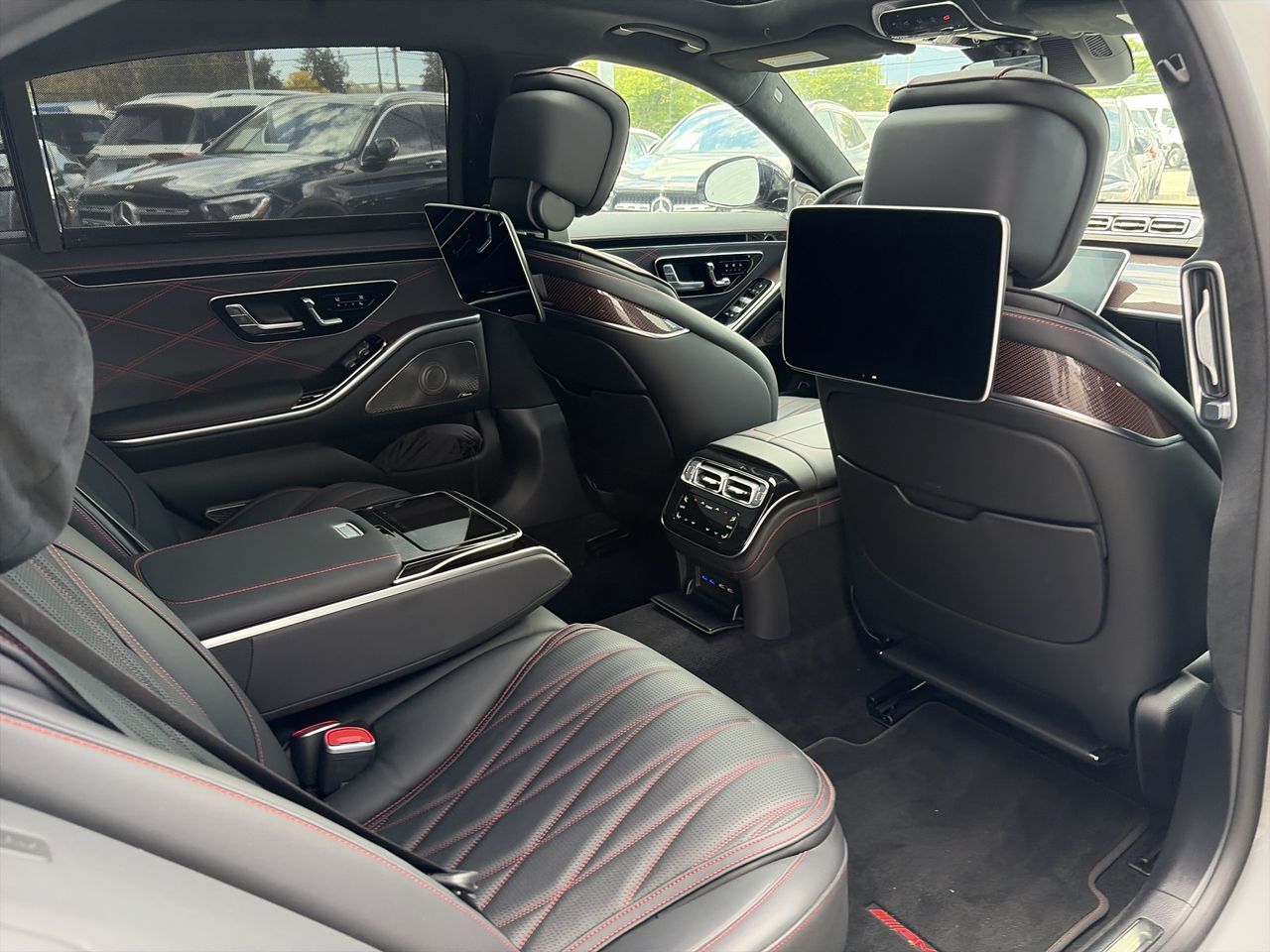 2024 Mercedes-Benz S63E AMG