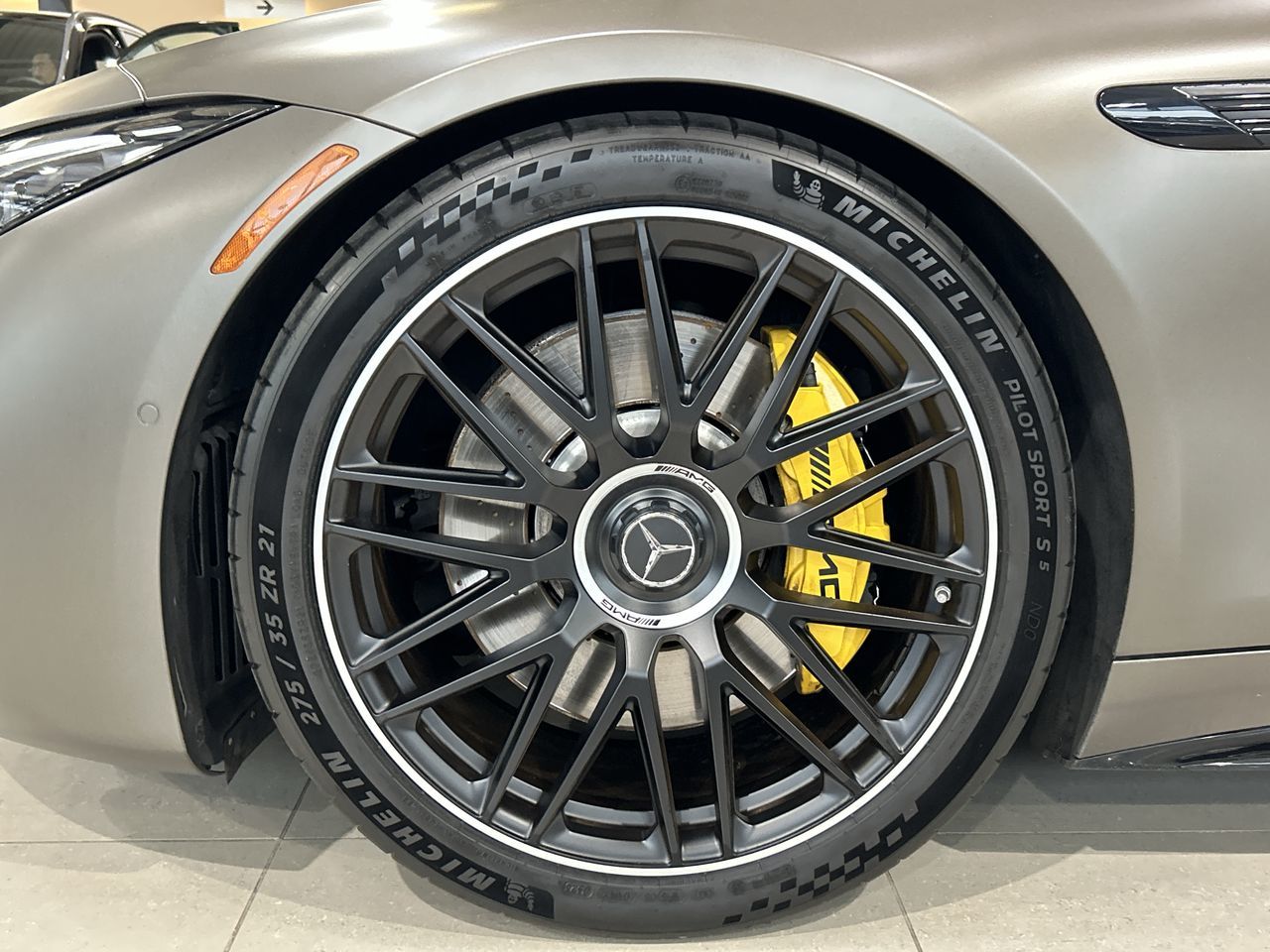 2022 Mercedes-Benz SL63 AMG