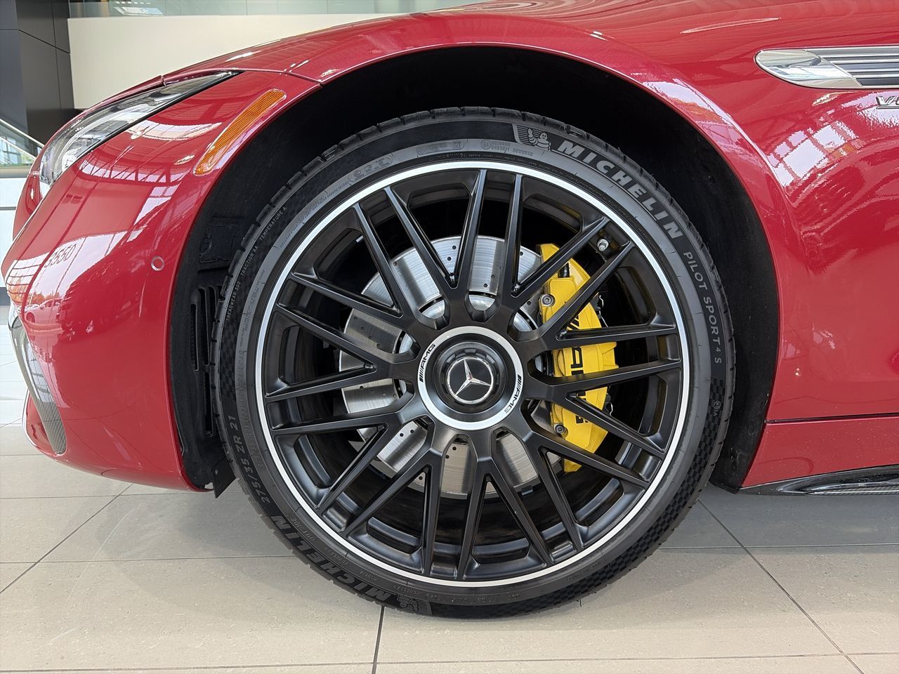 2022 Mercedes-Benz SL63 AMG