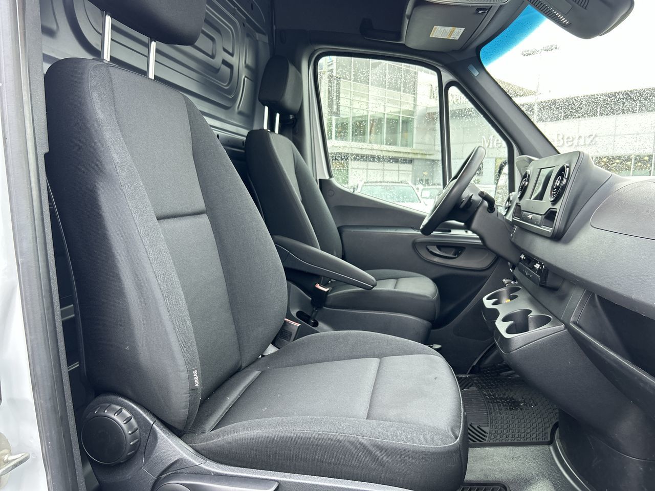 Mercedes-Benz Sprinter 2500 Cargo 144  2021 à Vancouver, Colombie-Britannique