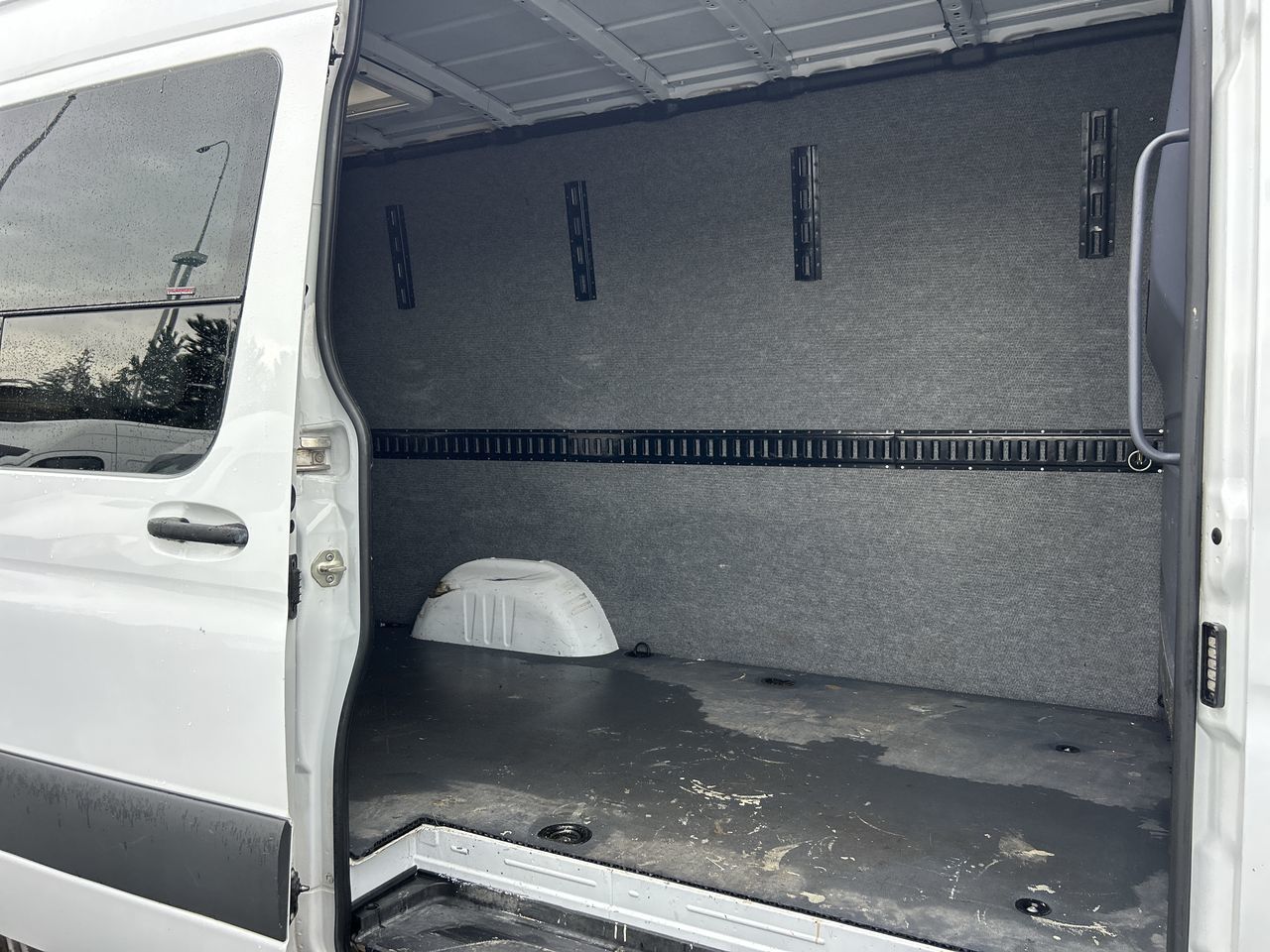 Mercedes-Benz Sprinter 2500 Cargo 144  2021 à Vancouver, Colombie-Britannique