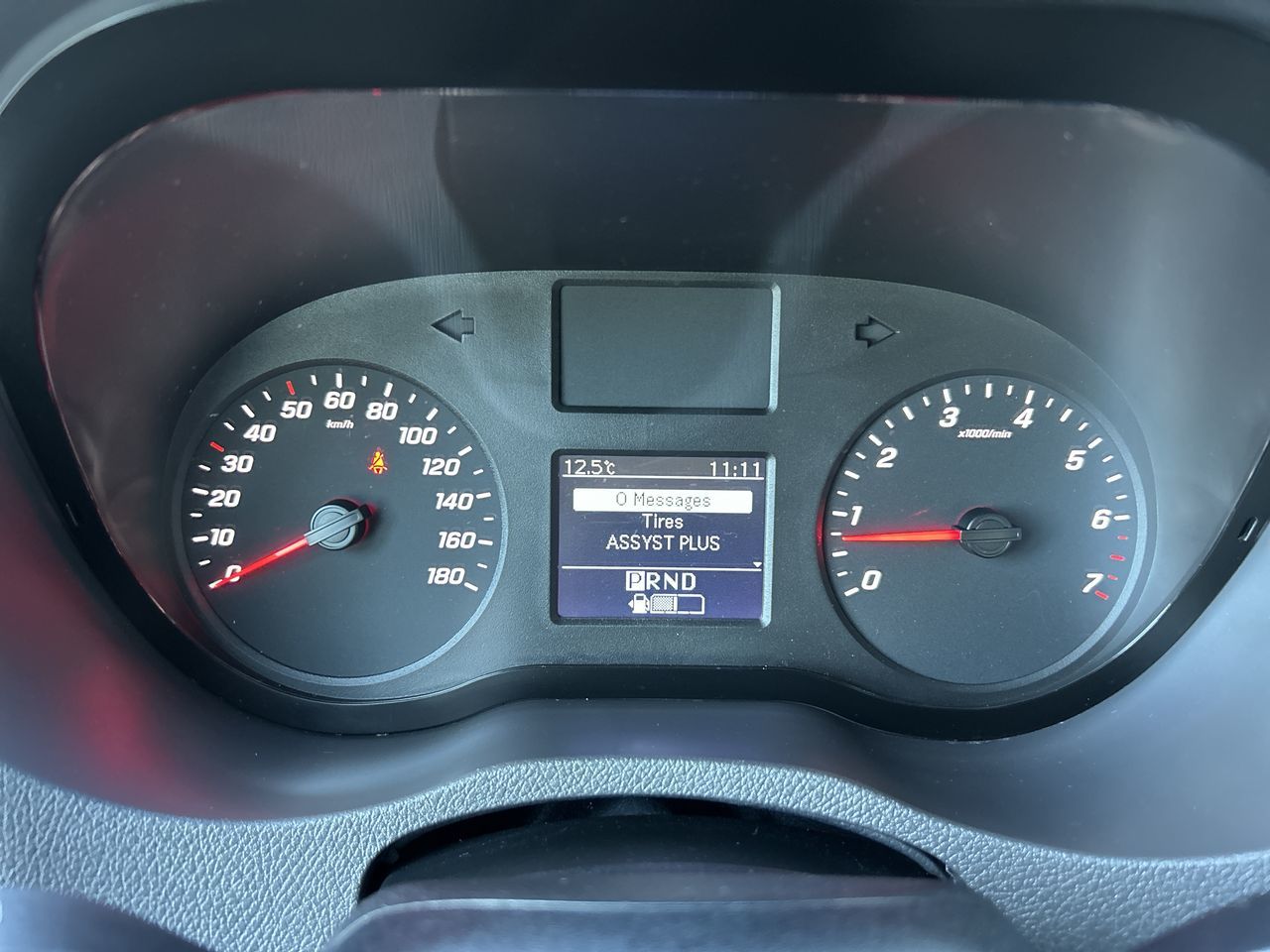 2023 Mercedes-Benz Sprinter 2500 Cargo 144