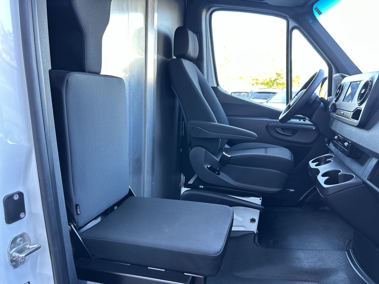 2023 Mercedes-Benz Sprinter 2500 Cargo 144