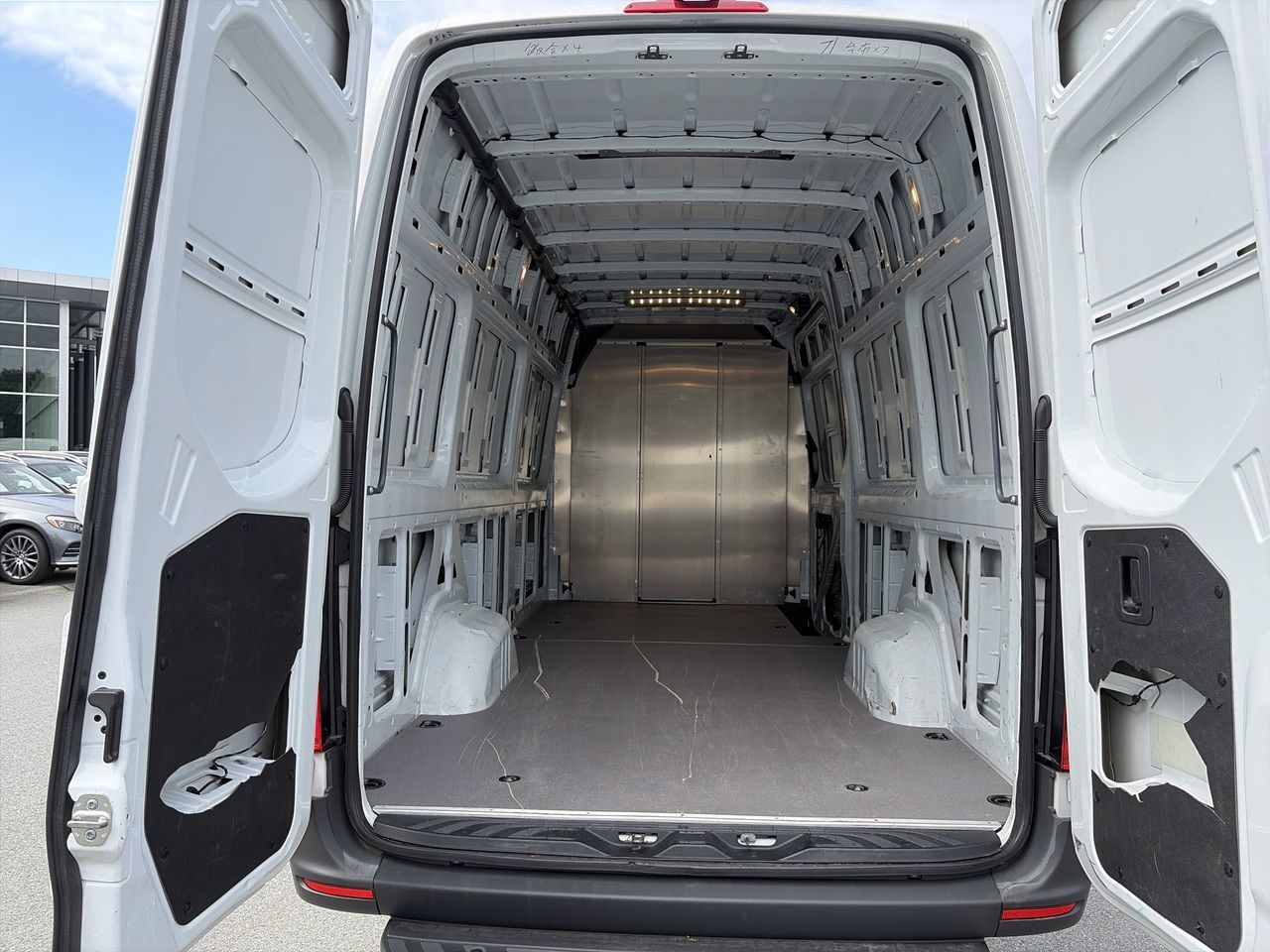 2021  Sprinter 2500 Cargo 170