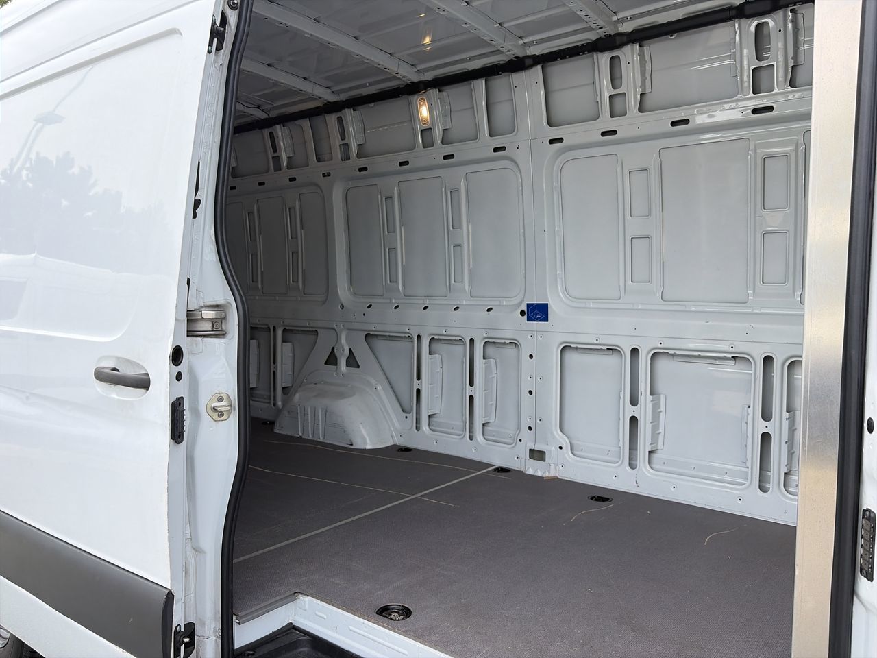 2021  Sprinter 2500 Cargo 170