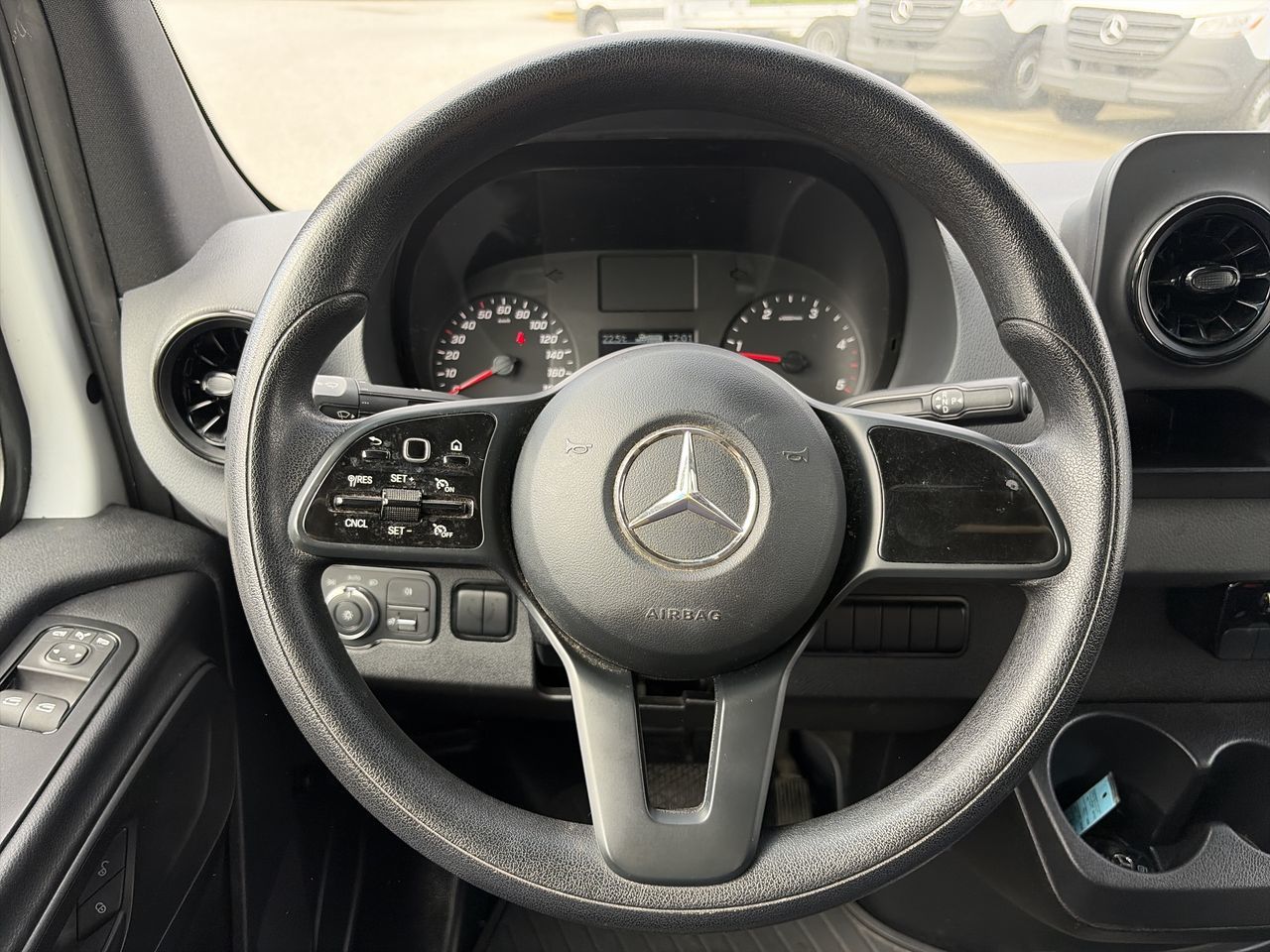 2021  Sprinter 2500 Cargo 170