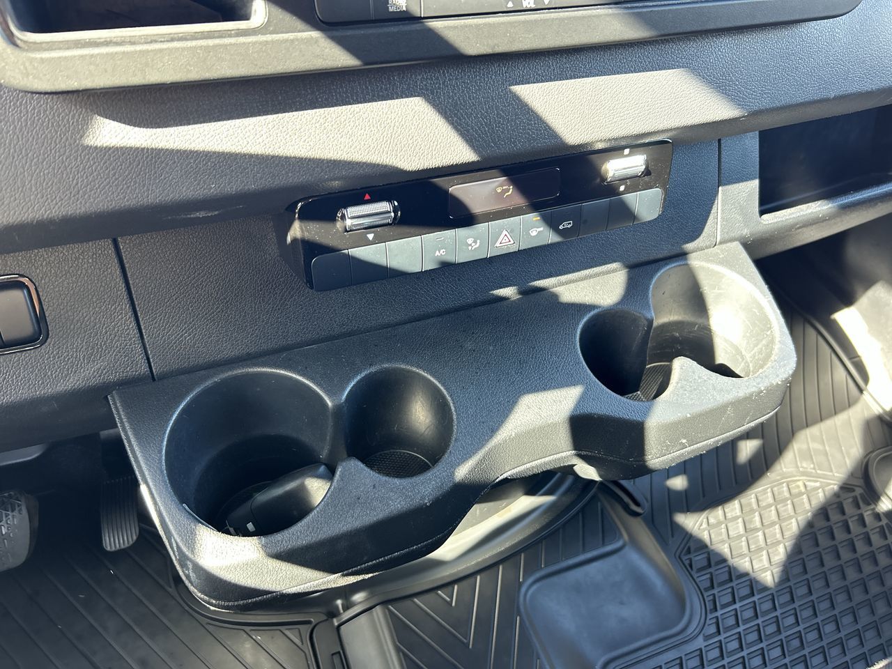 Mercedes-Benz Sprinter 2500 Cargo 170  2022 à Vancouver, Colombie-Britannique