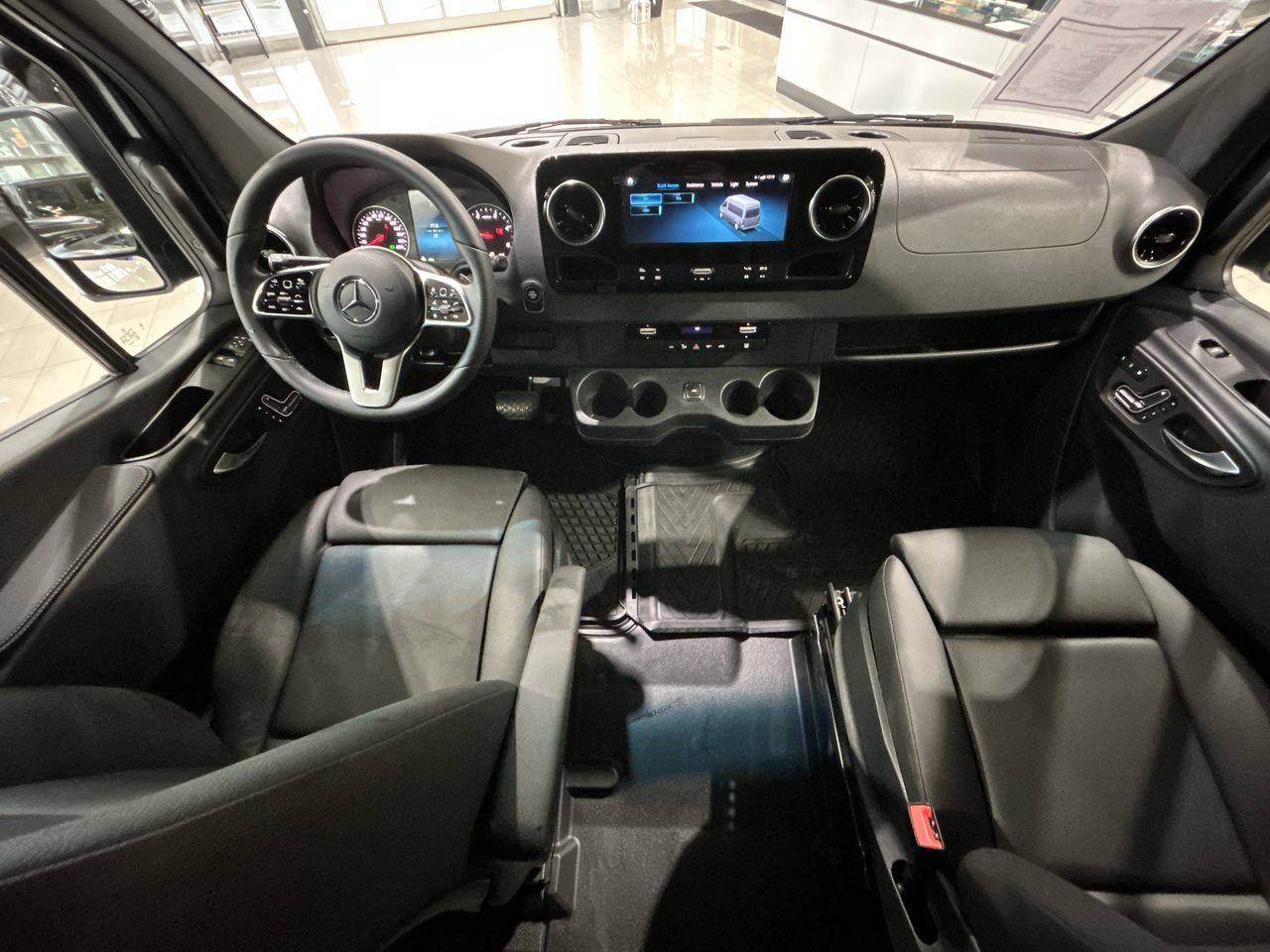 Mercedes-Benz Sprinter 2500  2024 à Vancouver, Colombie-Britannique