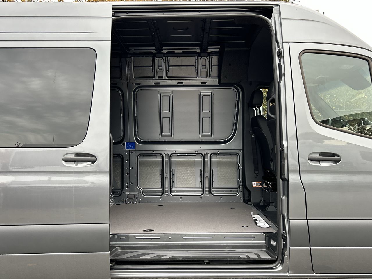 Mercedes-Benz Sprinter 2500  2024 à Vancouver, Colombie-Britannique