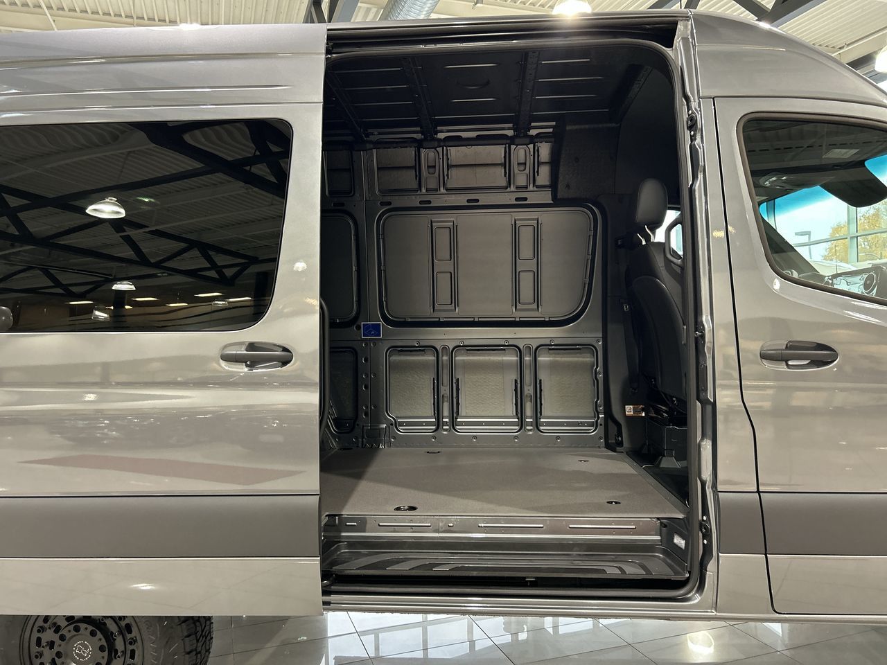 Mercedes-Benz Sprinter 2500  2024 à Vancouver, Colombie-Britannique