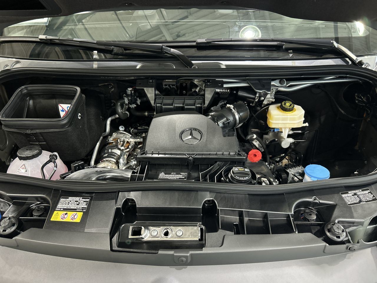 Mercedes-Benz Sprinter 2500  2024 à Vancouver, Colombie-Britannique