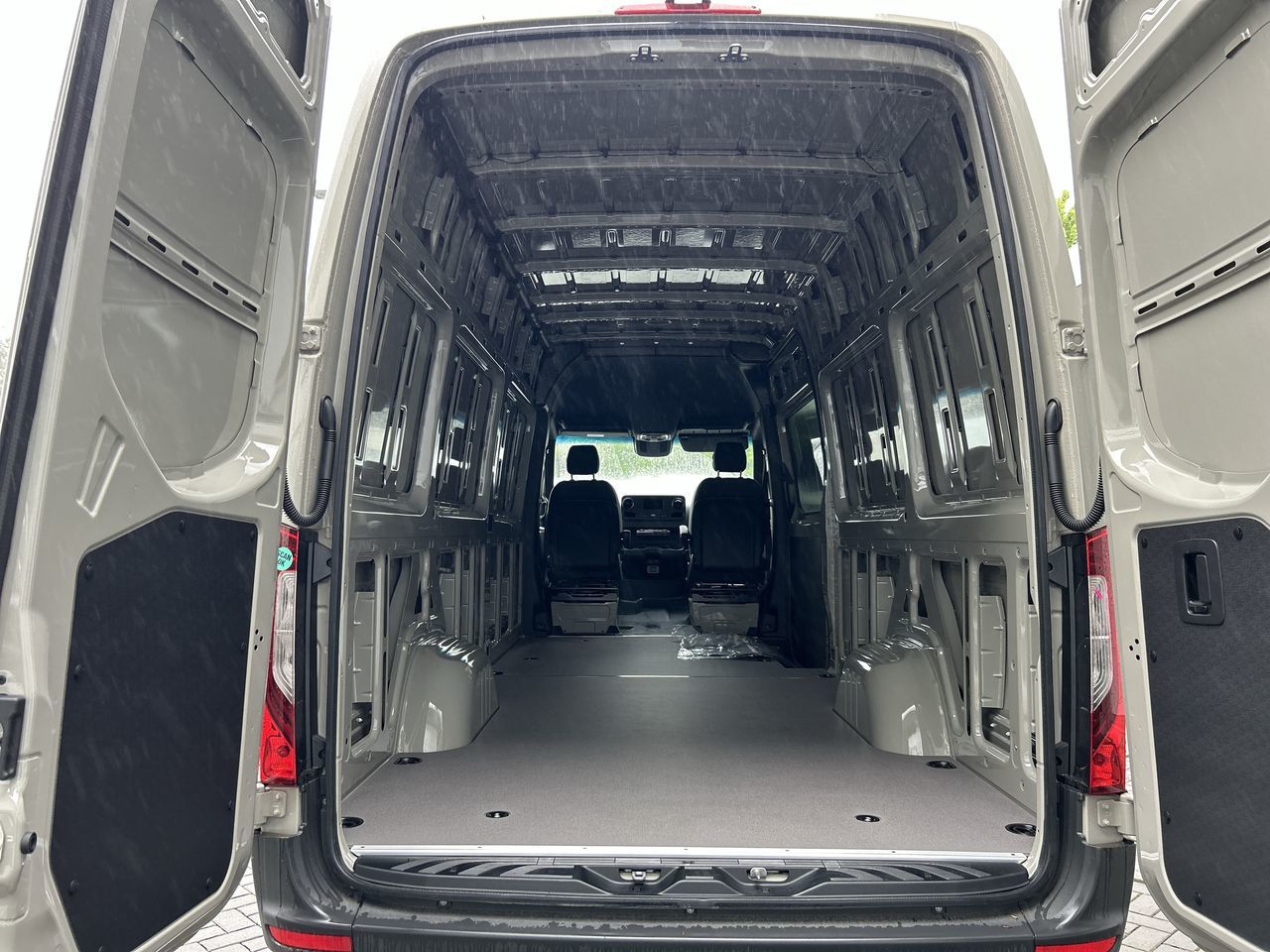 2024 Mercedes-Benz Sprinter 2500 in Vancouver, British Columbia