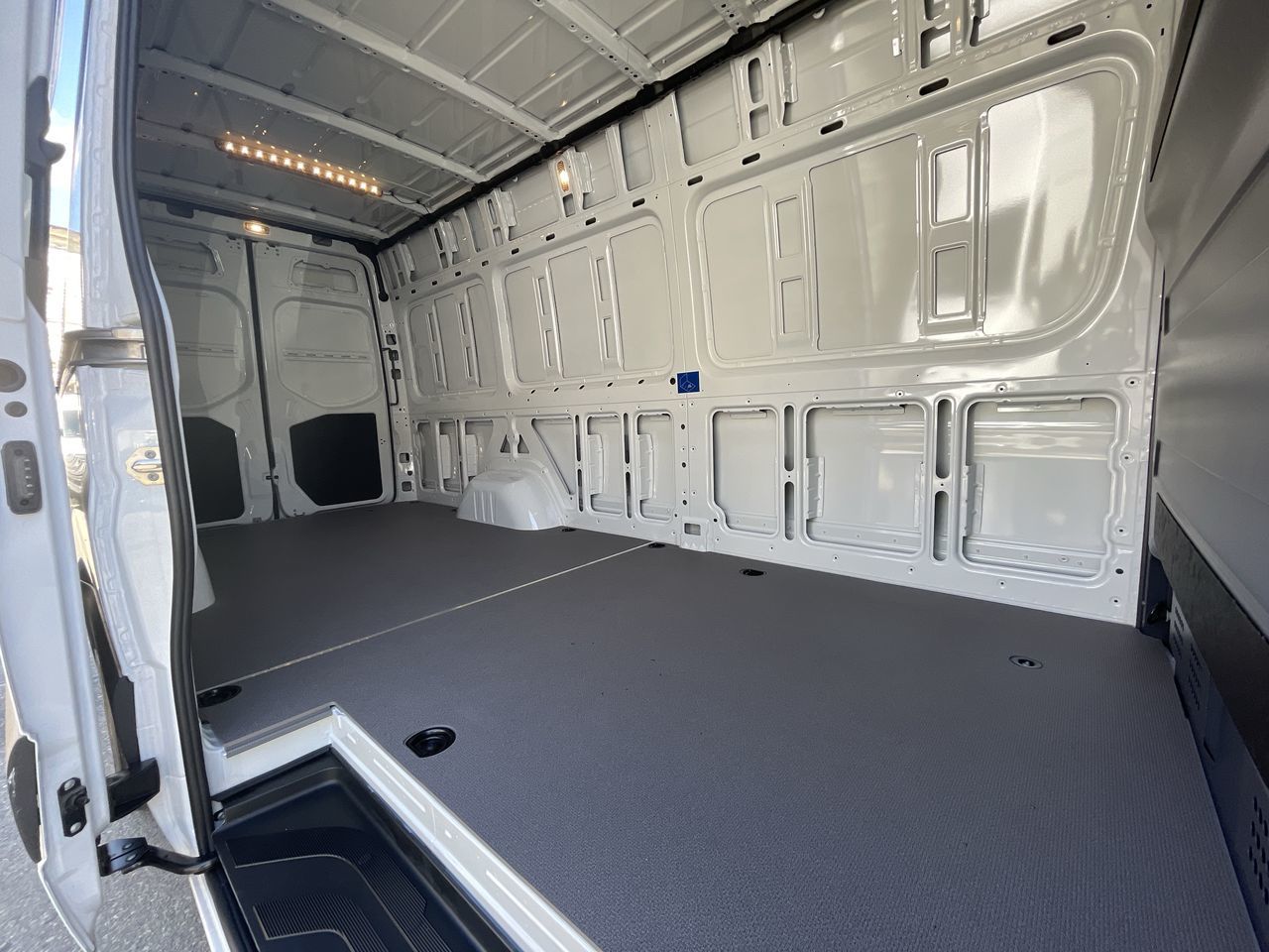 2025 Mercedes-Benz Sprinter 2500 in Vancouver, British Columbia